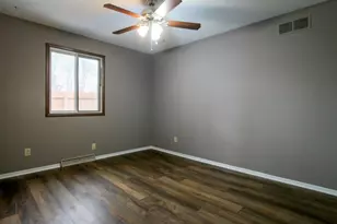 955 W 200 N, La Porte, IN 46350 - Photo 16