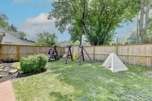 1301 Elston St, Michigan City, IN 46360 - Photo 18