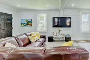 1301 Elston St, Michigan City, IN 46360 - Photo 4