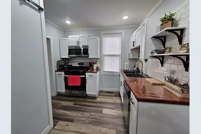 1301 Elston Street, Michigan City, IN 46360 - Photo 2