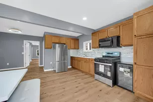 2790 Emerson St, Portage, IN 46368 - Photo 2