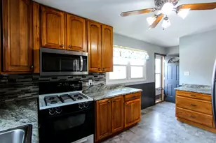 1802 Washington St, Michigan City, IN 46360 - Photo 12