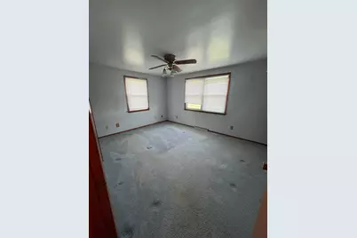 756 S 375 W, Hebron, IN 46341 - Photo 14