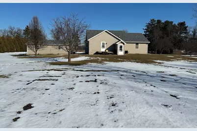 2645 E 525 S, Knox, IN 46534 - Photo 4