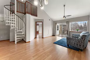 3000 Columbine Cir, Valparaiso, IN 46383 - Photo 2