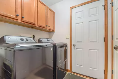 1673 N Summit Drive, La Porte, IN 46350 - Photo 8