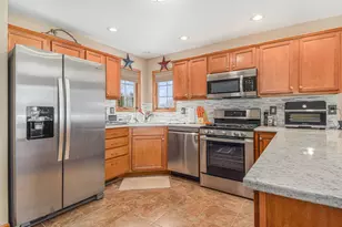 1673 N Summit Dr, La Porte, IN 46350 - Photo 6