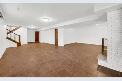 9351 Northcote Avenue, Saint John, IN 46373 - Photo 22