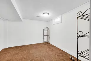 9351 Northcote Ave, Saint John, IN 46373 - Photo 26