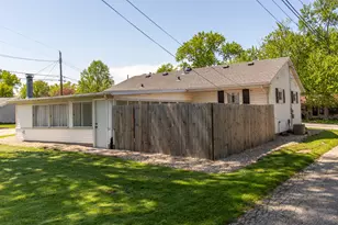 406 Bolka Ave, Michigan City, IN 46360 - Photo 4