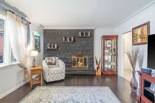 6344 Garfield St, Merrillville, IN 46410 - Photo 8