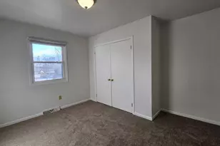 706-708 Carla Dr, Chesterton, IN 46304 - Photo 10