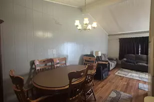 1115 N Oakwood St, Griffith, IN 46319 - Photo 8