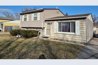 1115 N Oakwood Street, Griffith, IN 46319 - Photo 1