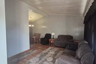 1115 N Oakwood St, Griffith, IN 46319 - Photo 4