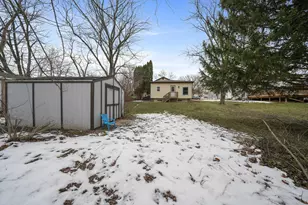 345 Castle St, Lowell, IN 46356 - Photo 8