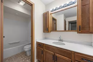 245 W Joliet St, Schererville, IN 46375 - Photo 12