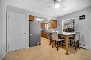 612 Almond St NW, Demotte, IN 46310 - Photo 6