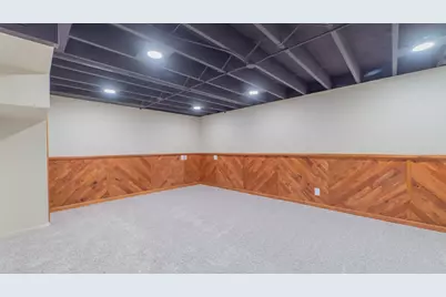 1633 Kuhn Drive, Schererville, IN 46375 - Photo 30