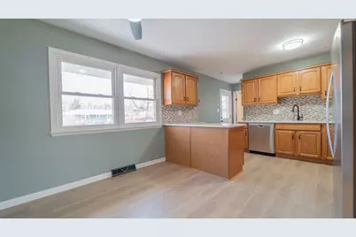 1633 Kuhn Drive, Schererville, IN 46375 - Photo 18