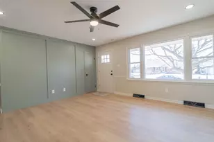 1633 Kuhn Dr, Schererville, IN 46375 - Photo 4