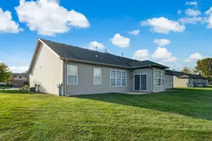 821 Grand Haven Way, Schererville, IN 46375 - Photo 4