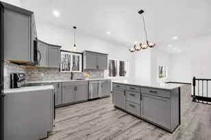 3005 Silhavy Rd, Valparaiso, IN 46383 - Photo 4