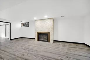 3005 Silhavy Rd, Valparaiso, IN 46383 - Photo 20
