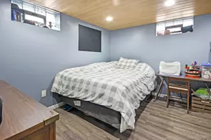 9347 O Day Dr, Highland, IN 46322 - Photo 10