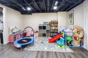 9347 O Day Dr, Highland, IN 46322 - Photo 16