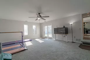 231 Minter Dr, Griffith, IN 46319 - Photo 12