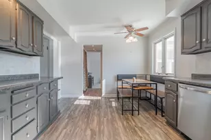 231 Minter Dr, Griffith, IN 46319 - Photo 6