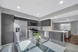 1825 Dogwood Ct, Crown Point, IN 46307 - Photo 14