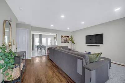 1825 Dogwood Court, Crown Point, IN 46307 - Photo 2