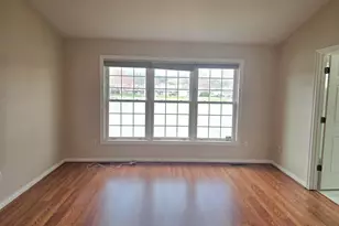 139 Shorewood Dr, Michigan City, IN 46360 - Photo 10