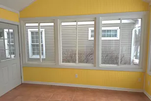 139 Shorewood Dr, Michigan City, IN 46360 - Photo 10