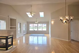 139 Shorewood Dr, Michigan City, IN 46360 - Photo 8