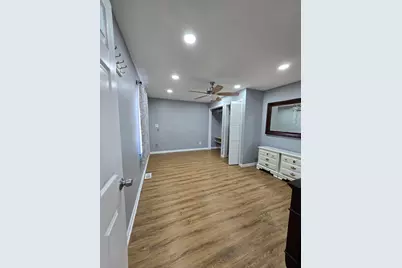 1047 Ralston Street, Gary, IN 46406 - Photo 16