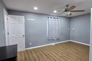 1047 Ralston St, Gary, IN 46406 - Photo 18