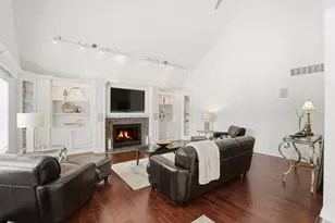 1555 Chalone Ct, Crown Point, IN 46307 - Photo 8