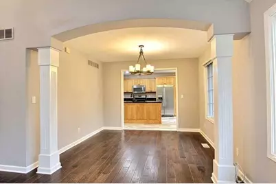 1086 Mission Hills Court, Chesterton, IN 46304 - Photo 4