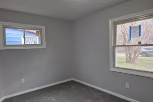 3326 Delaware St, Gary, IN 46409 - Photo 10