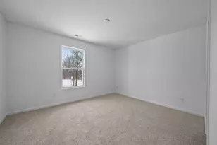 22 Levanno Dr, Crown Point, IN 46307 - Photo 20