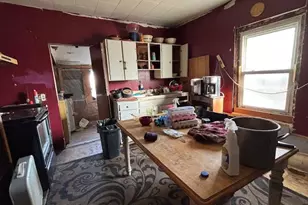 129 W Union St, Goodland, IN 47948 - Photo 8