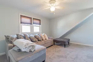 2627 Clough Ave, Highland, IN 46322 - Photo 12