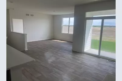 7641 W 105th Place, Saint John, IN 46307 - Photo 2