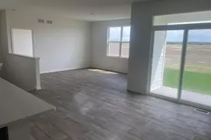 7641 W 105th Pl, Saint John, IN 46307 - Photo 2