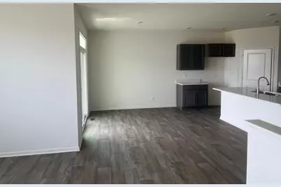 7641 W 105th Place, Saint John, IN 46307 - Photo 4