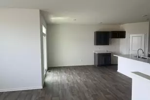 7641 W 105th Pl, Saint John, IN 46307 - Photo 4