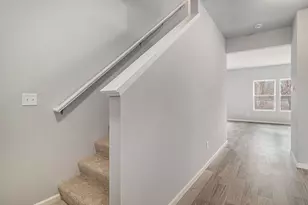 32 Karner Blue Ct, Chesterton, IN 46304 - Photo 2